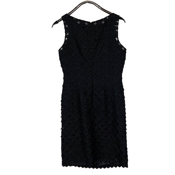 CARMEN MARC VALVO BLACK LATTICE DOT APPLIQUE CRYSTAL SLEEVELESS SHEATH DRESS - Picture 5 of 15